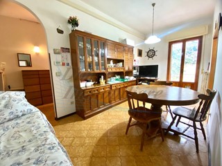 Bilocale in Vendita a Montecatini Val di Cecina, zona Ponteginori, 54'000&euro;, 55 m²