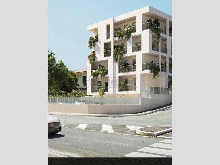 Quadrilocale in Vendita a Pescara, 410'000&euro;, 127 m²
