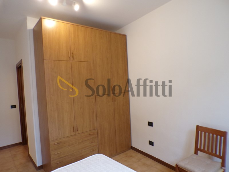 Trilocale in Affitto a Pavia, zona Stazione, 1'200&euro;, 100 m², arredato