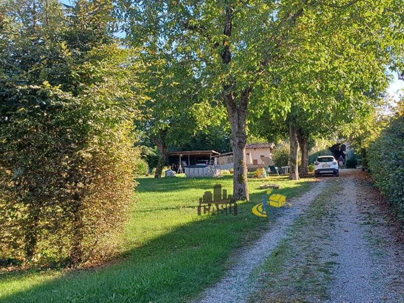 Casa Indipendente in Vendita a Traversetolo, 620'000&euro;, 185 m²