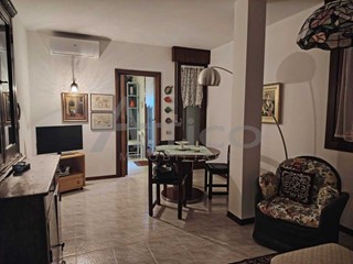 Quadrilocale in Vendita a Rovigo, zona Centro cittÃ, 125'000&euro;, 76 m², con Box