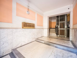 Appartamento in Vendita a Genova, zona Cornigliano, 103'000&euro;, 120 m²