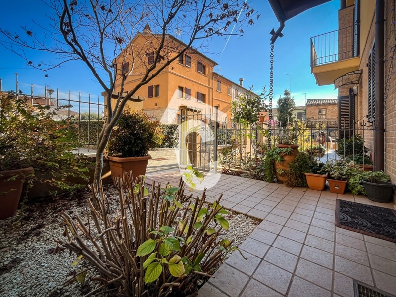 Trilocale in Vendita a Castelplanio, zona Pozzetto, 159'000&euro;, 92 m²