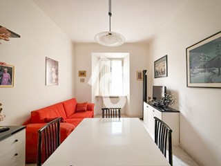 Trilocale in Vendita a Jesi, zona ZONA 3B, 95'000&euro;, 78 m²