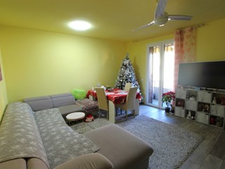 Quadrilocale in Vendita a Valsamoggia, zona Bazzano, 239'000&euro;, 91 m², con Box