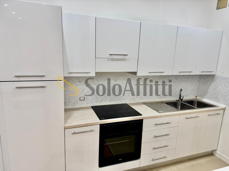Bilocale in Affitto a Bari, zona Torre a Mare, 900&euro;, 60 m², arredato