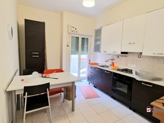 Appartamento in Affitto a Messina, 300&euro;, 16 m²