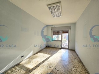 Trilocale in Vendita a Napoli, 330'000&euro;, 92 m²
