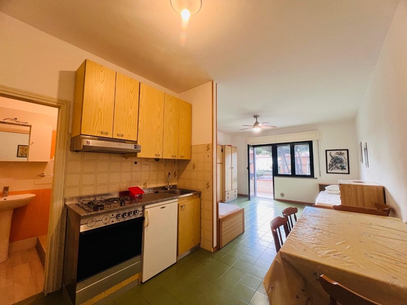 Monolocale in Vendita a Cecina, zona Cecina Marina, 110'000&euro;, 30 m², arredato