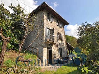Rustico in Vendita a Moio de' Calvi, 149'000&euro;, 176 m²