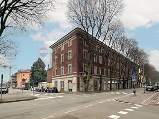 Trilocale in Vendita a Monza, 229'000&euro;, 107 m²