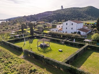 Appartamento in Vendita a Monte Argentario, 420'000&euro;, 72 m²