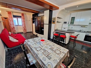 Quadrilocale in Vendita a Genova, 64'000&euro;, 50 m²