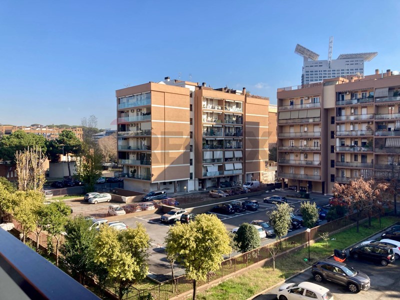 Trilocale in Vendita a Roma, 349'000&euro;, 74 m²