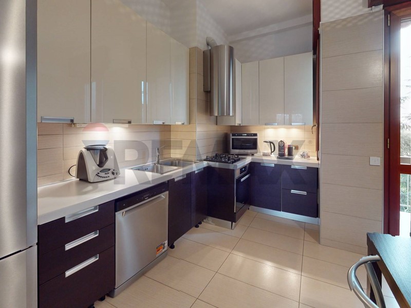 Quadrilocale in Vendita a Rho, 289'000&euro;, 116 m²