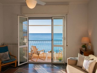 Appartamento in Vendita a Finale Ligure, 820'000&euro;, 121 m²