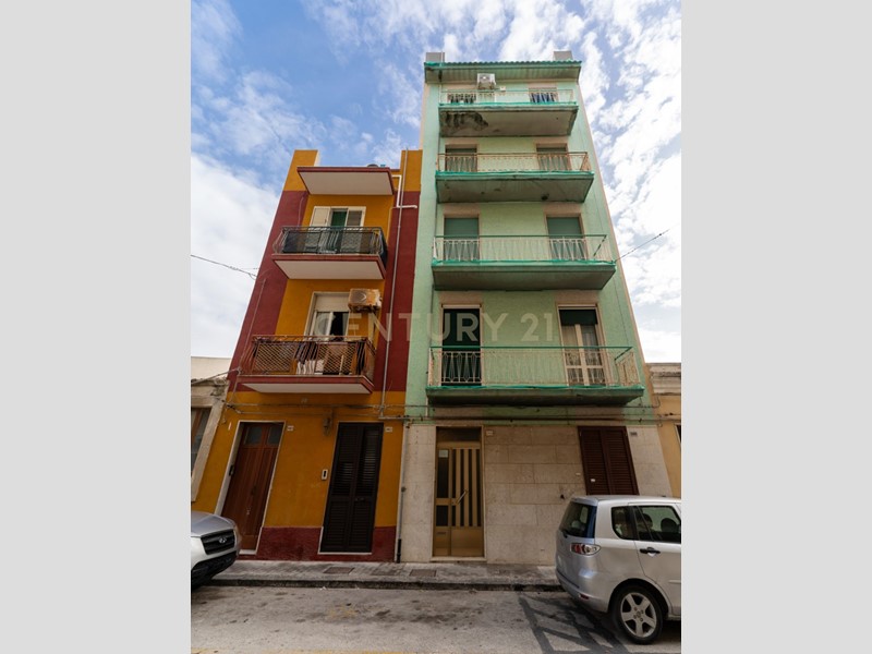 Appartamento in Vendita a Augusta, 148'000&euro;, 195 m², arredato