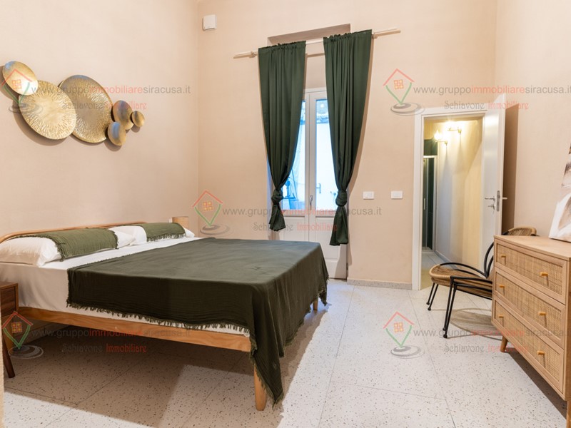 Trilocale in Vendita a Siracusa, zona Borgata Riviera Stazione, 125'000&euro;, 71 m²