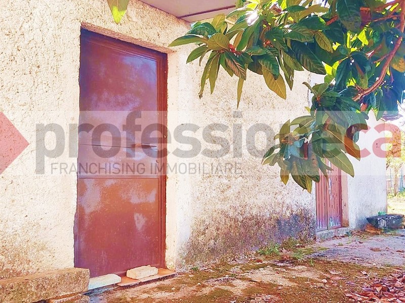 Bilocale in Vendita a Piedimonte San Germano, 30'000&euro;, 60 m²