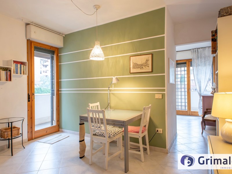 Bilocale in Vendita a Roma, 245'000&euro;, 56 m², con Box