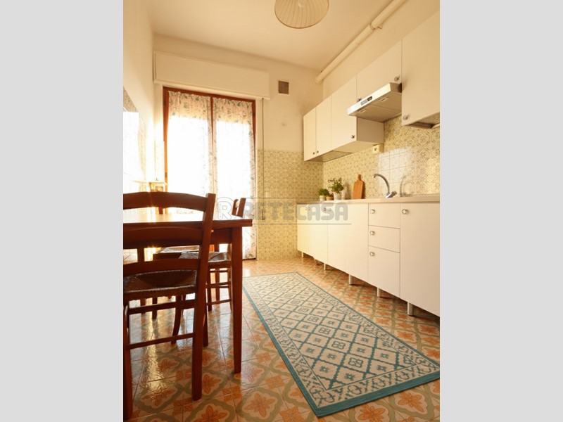 Quadrilocale in Vendita a Vicenza, zona Stanga, 99'000&euro;, 90 m², con Box
