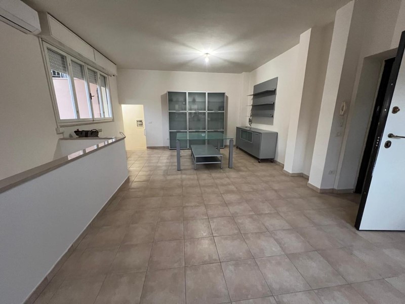 Appartamento in Vendita a Camaiore, zona Lido di Camaiore, 570'000&euro;, 130 m²