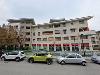Quadrilocale in Vendita a Brugherio, 340'090&euro;, 146 m², con Box