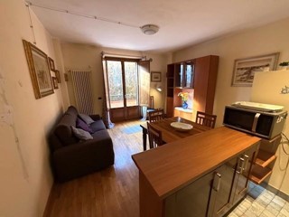 Trilocale in Vendita a Siena, 195'000&euro;, 61 m², arredato