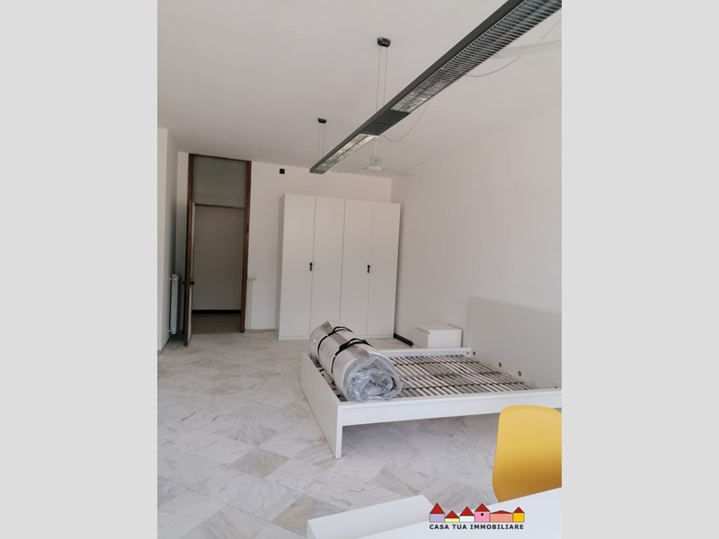 Monolocale in Affitto a Carrara, 400&euro;, 25 m², arredato