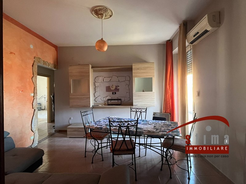 Trilocale in Vendita a Siracusa, 48'000&euro;, 80 m²