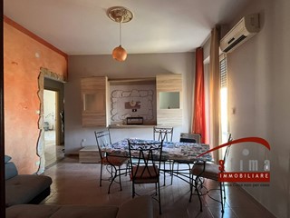 Trilocale in Vendita a Siracusa, 48'000&euro;, 80 m²