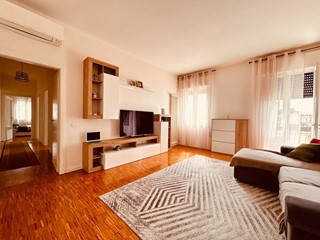 Quadrilocale in Vendita a Vicenza, 140'000&euro;, 101 m²