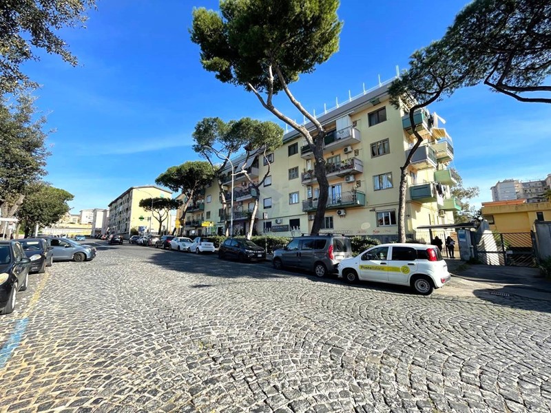 Trilocale in Vendita a Torre Annunziata, 250'000&euro;, 75 m²