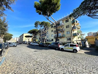 Trilocale in Vendita a Torre Annunziata, 250'000&euro;, 75 m²