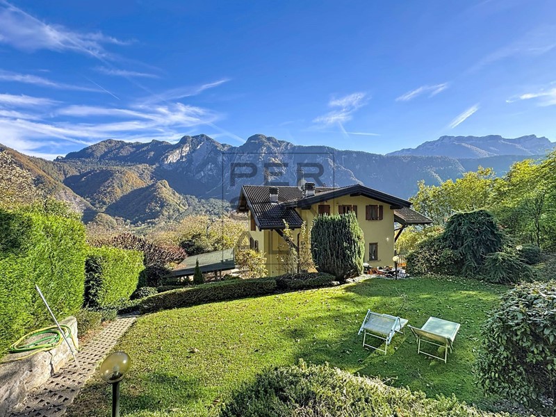 Casa Indipendente in Vendita a Roncegno Terme, 467'000&euro;, 291 m²
