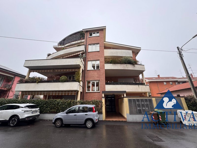 Trilocale in Vendita a Busto Arsizio, 210'000&euro;, 80 m²