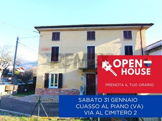 Trilocale in Vendita a Cuasso al Monte, 150'000&euro;, 94 m²