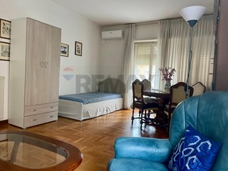 Stanza in Affitto a Roma, 450&euro;, 35 m²