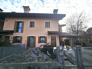 Villetta a schiera in Vendita a Gorizia, 260'000&euro;, 180 m²