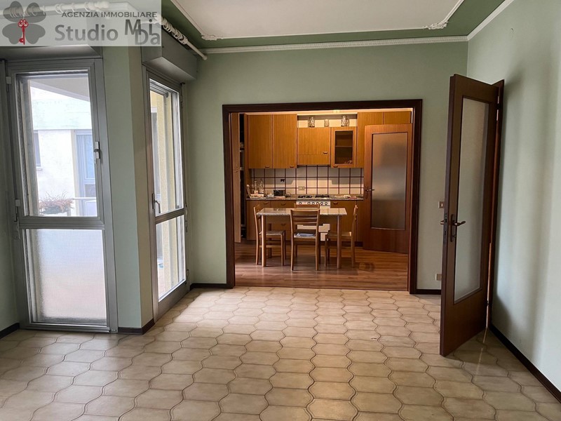 Appartamento in Vendita a Venezia, 250'000&euro;, 127 m²