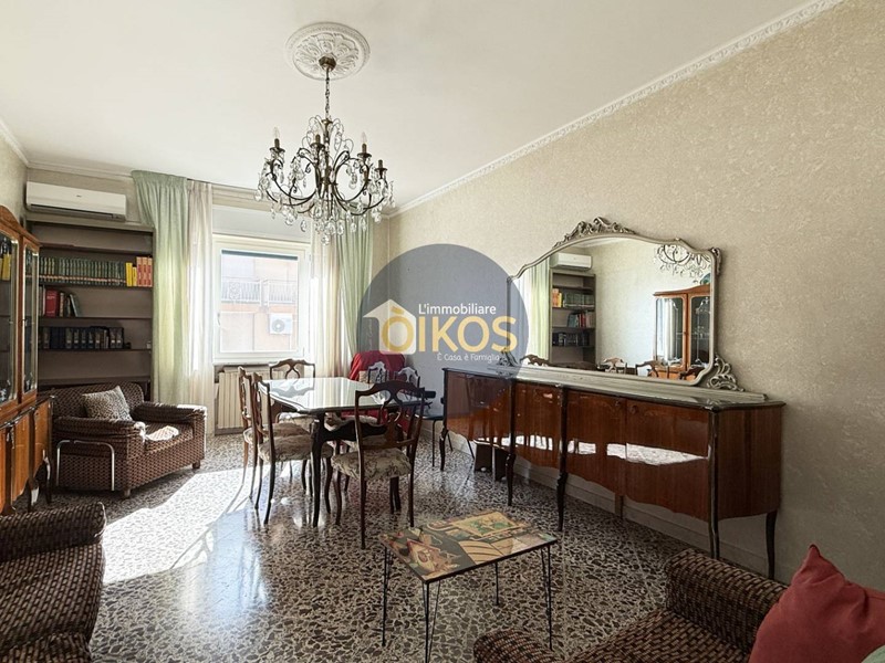 Appartamento in Vendita a Putignano, 120'000&euro;, 180 m²