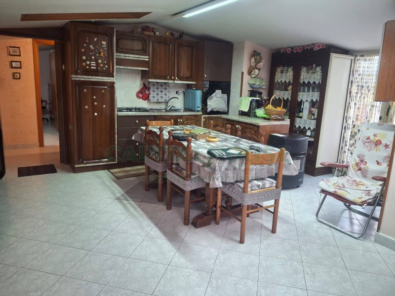 Attico in Vendita a Mercato San Severino, 76'000&euro;, 85 m²