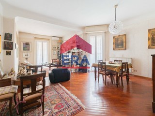 Appartamento in Vendita a Roma, 880'000&euro;, 151 m²