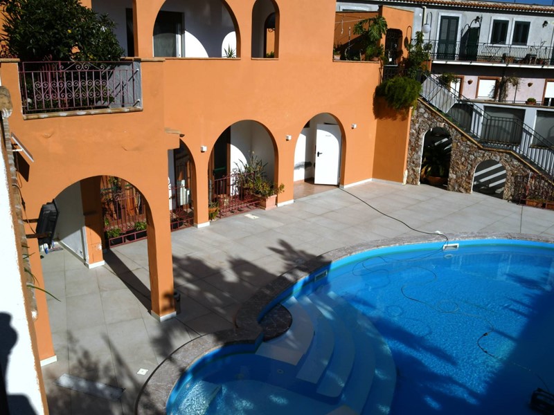 Appartamento in Vendita a Taormina, 1'650'000&euro;, 300 m²