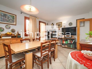 Appartamento in Vendita a Villorba, 205'000&euro;, 180 m²