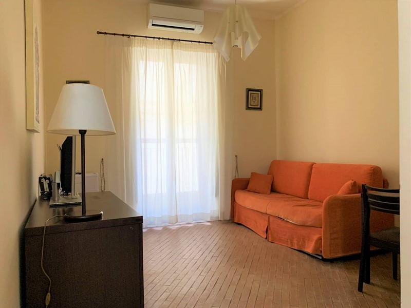 Monolocale in Affitto a Catanzaro, 350&euro;, 35 m²