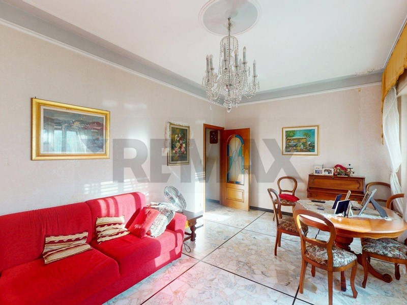 Quadrilocale in Vendita a Genova, 165'000&euro;, 115 m²