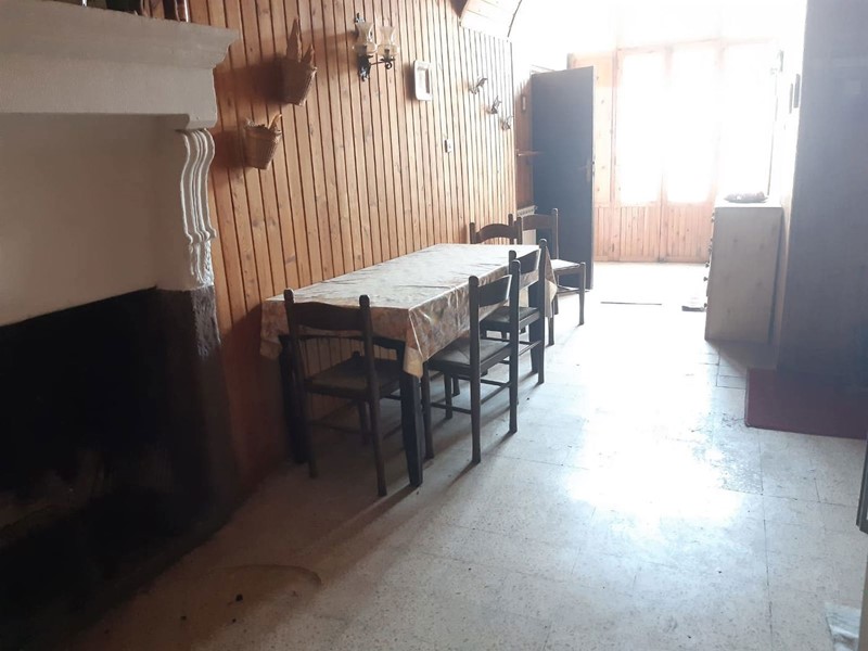 Trilocale in Vendita a Tagliacozzo, 78'000&euro;, 90 m²