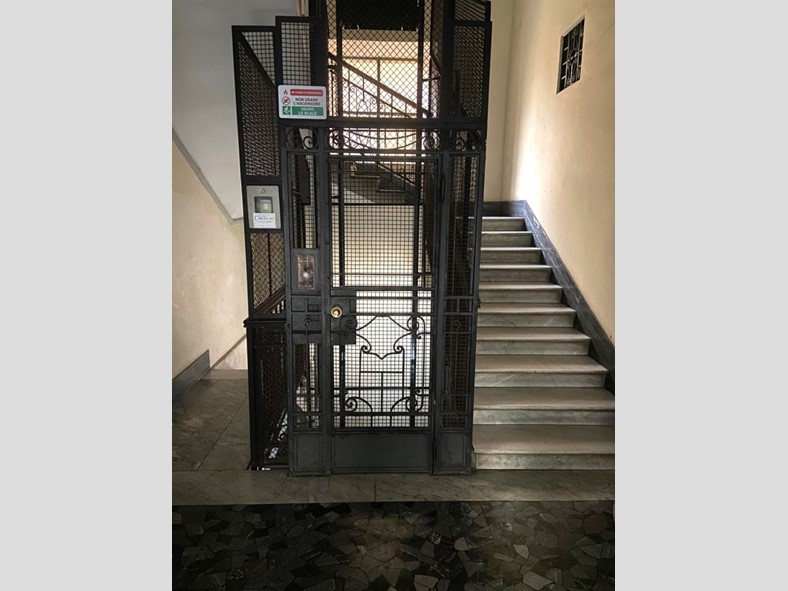 Ufficio in Affitto a Roma, 1'000&euro;, 15 m², arredato