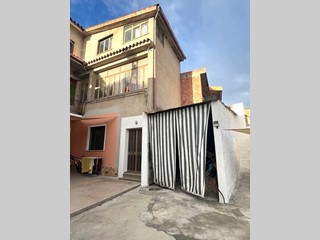 Appartamento in Vendita a Villaputzu, 50'000&euro;, 200 m²